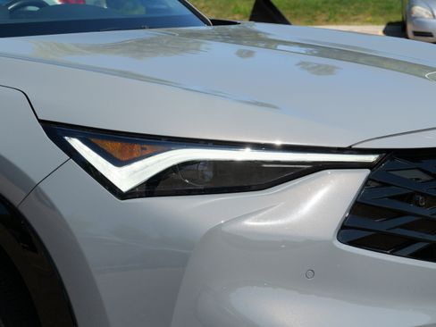 Certified 2025 Acura ADX A-Spec AWD/4WD image 16
