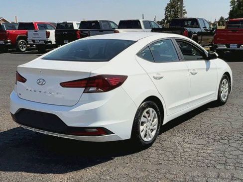 Used 2019 Hyundai Elantra SE w/ Cargo Package image 8