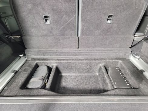 Used 2024 Rivian R1S Adventure AWD/4WD image 26