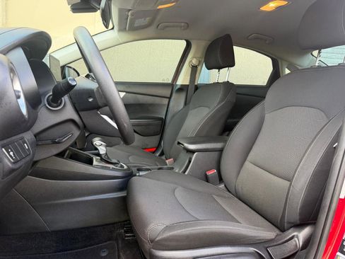 Used 2022 Kia Forte LXS image 19