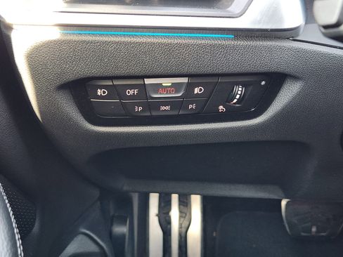 Used 2022 BMW 430i xDrive 430i xDrive w/ M Sport Package image 19