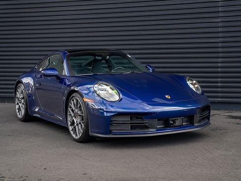 Certified 2025 Porsche 911 Carrera image 27