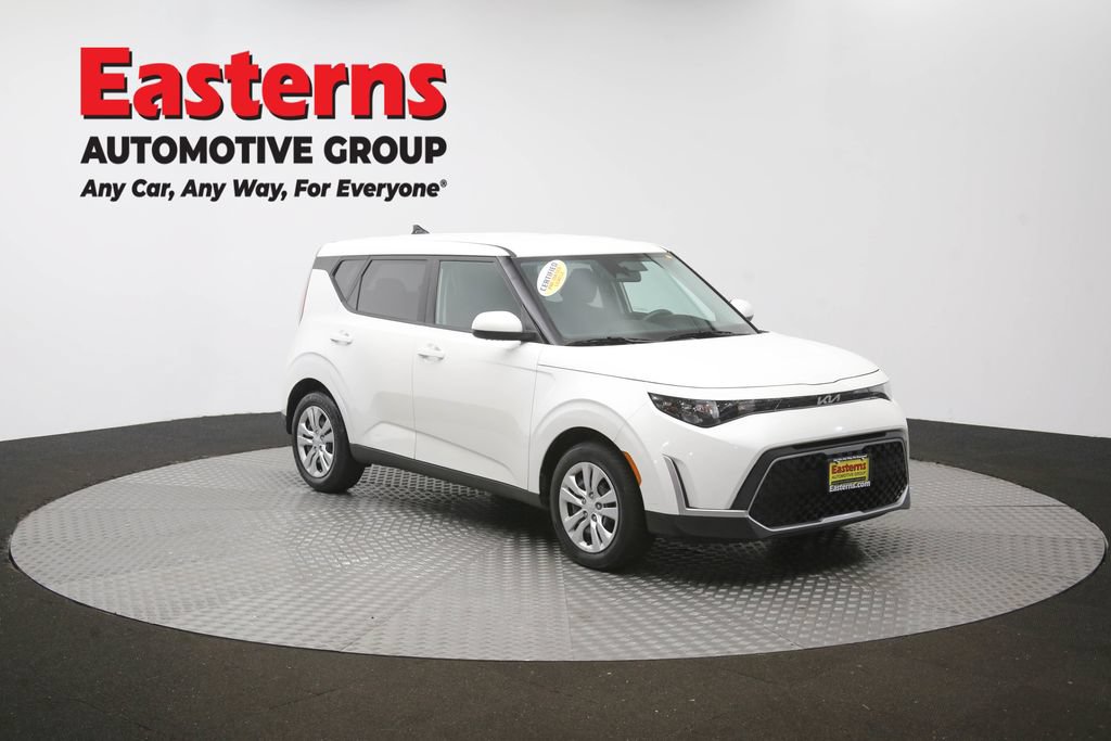 Used 2023 Kia Soul LX FWD image 50