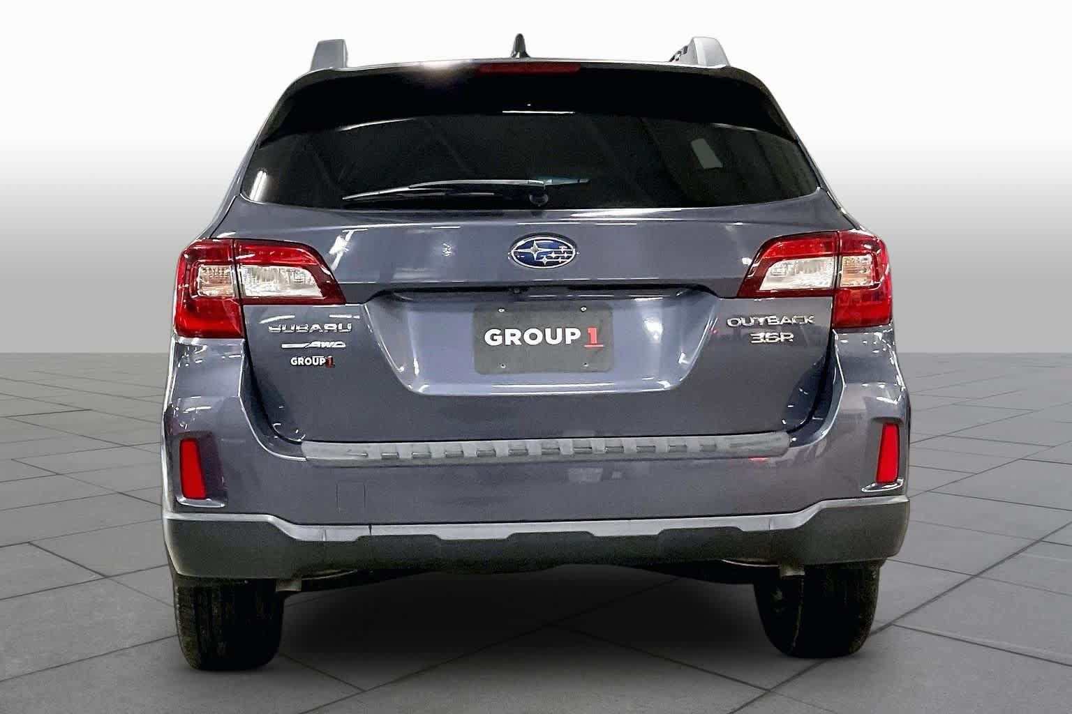 Used 2016 Subaru Outback 3.6R Limited AWD/4WD image 5