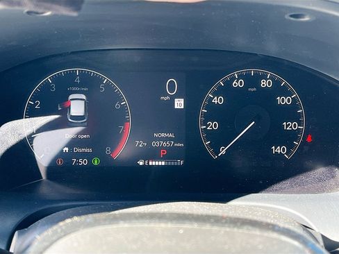 Used 2023 Honda HR-V EX-L image 12