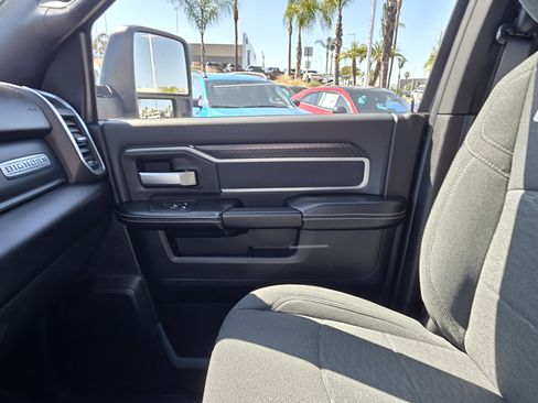 New 2026 RAM 3500 Big Horn AWD/4WD image 16