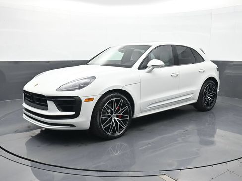 New 2026 Porsche Macan S AWD/4WD image 1