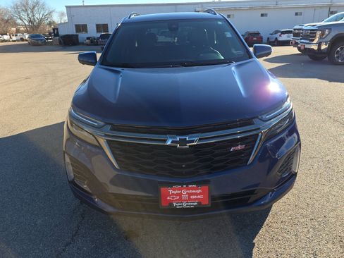 Used 2023 Chevrolet Equinox RS w/ RS Leather Package image 3