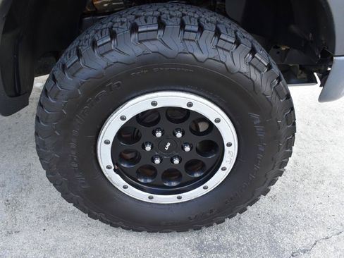 Used 2014 Ford F150 Raptor w/ Equipment Group 801A Luxury AWD/4WD image 36