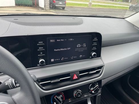 New 2026 Kia Seltos LX image 16