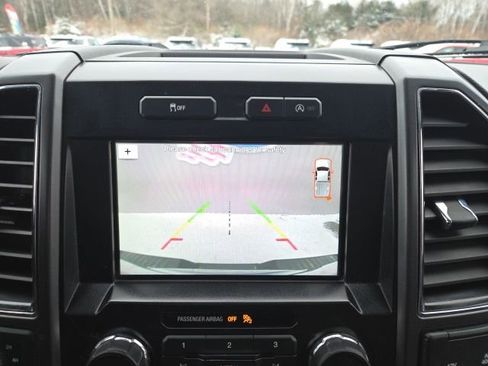 Used 2017 Ford F150 XLT w/ Equipment Group 302A Luxury image 25