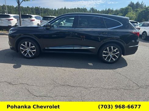 Used 2023 Acura MDX SH-AWD w/ Technology Package image 4