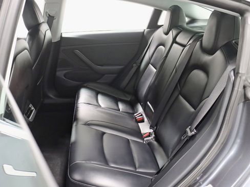 Used 2020 Tesla Model 3 Performance image 27