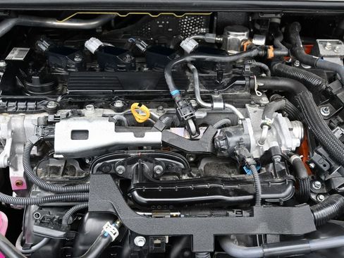 Used 2024 Toyota Prius LE image 41