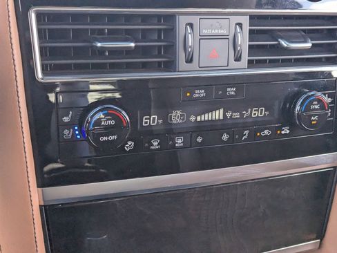 Certified 2024 INFINITI QX80 Sensory AWD/4WD image 25