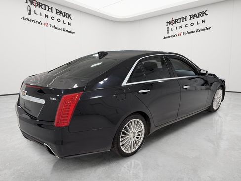 Used 2019 Cadillac CTS Luxury RWD image 5