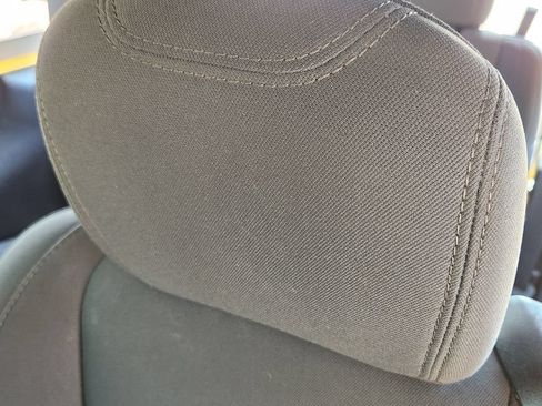 Used 2018 Jeep Wrangler Sport AWD/4WD image 6