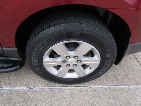 Used 2010 Chevrolet Traverse LT w/ Personal Connectivity Package image 10