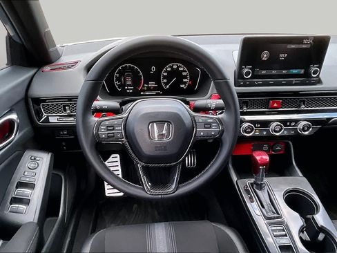 Used 2024 Honda Civic Sport image 6