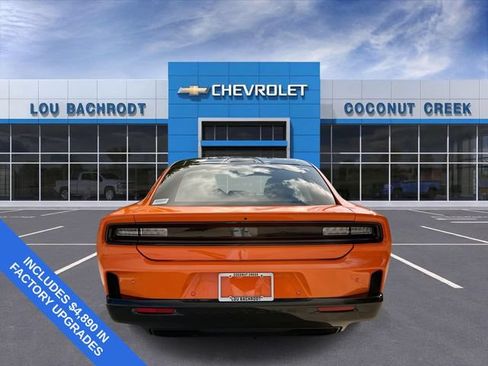 Used 2025 Dodge Charger Daytona R/T w/ Sun & Sound Package AWD/4WD image 7