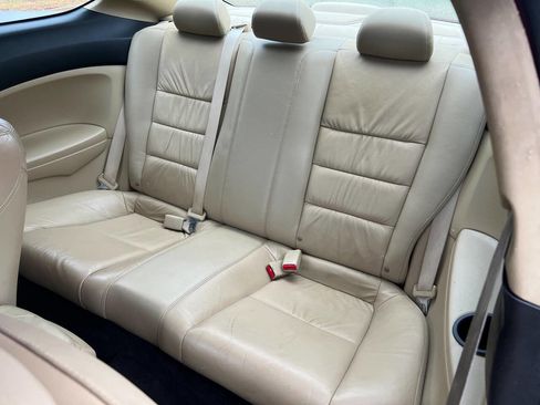 Used 2010 Honda Accord EX-L image 9