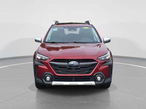 Used 2024 Subaru Outback Touring XT image 2