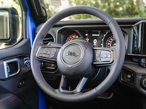New 2026 Jeep Wrangler Unlimited Rubicon AWD/4WD image 14
