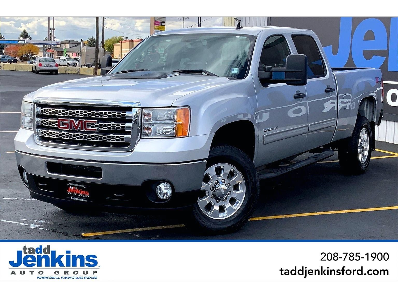 Used 2012 GMC Sierra 2500 SLE w/ SLE Preferred Package AWD/4WD image 1