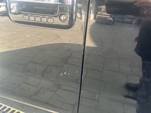 Used 2013 Ford F150 Lariat w/ Luxury Equipment Group image 20