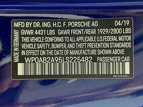 Used 2020 Porsche 911 Carrera 4S AWD/4WD image 18