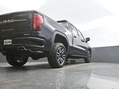 Used 2024 GMC Sierra 1500 AT4 w/ Technology Package AWD/4WD image 40