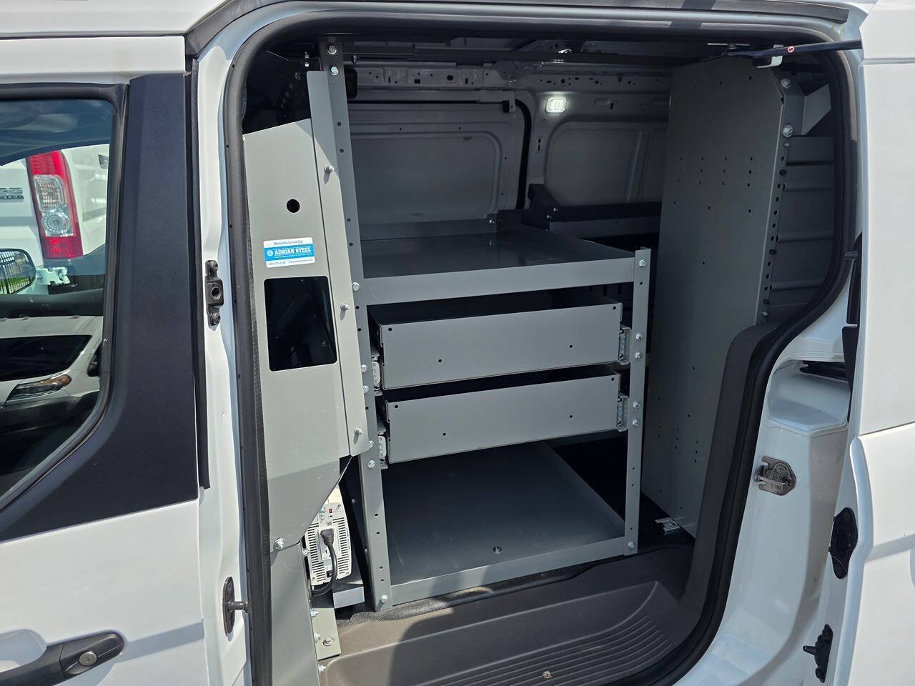 Used 2020 Ford Transit Connect XL FWD image 15
