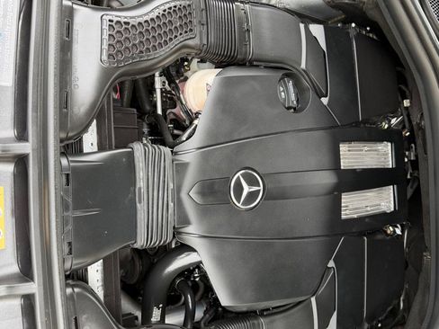 Used 2017 Mercedes-Benz GLS 450 4MATIC image 33
