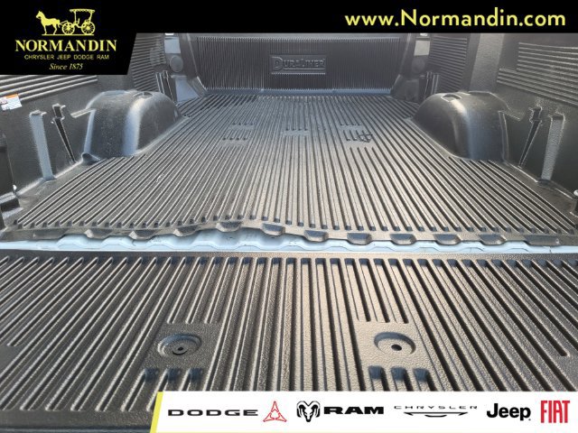 Used 2025 Chevrolet Silverado 2500 LT w/ Convenience Package AWD/4WD image 19