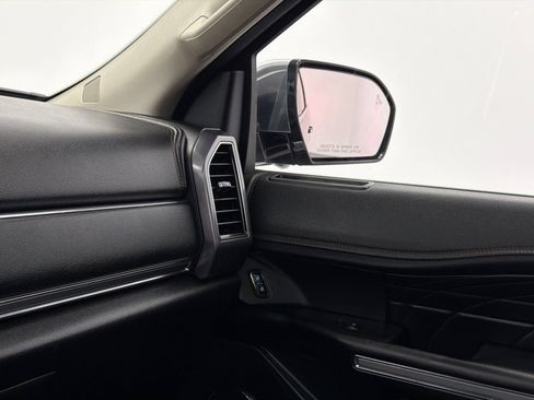 Used 2019 Ford Expedition Platinum AWD/4WD image 34
