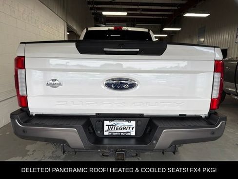 Used 2017 Ford F250 King Ranch w/ FX4 Off-Road Package AWD/4WD image 9