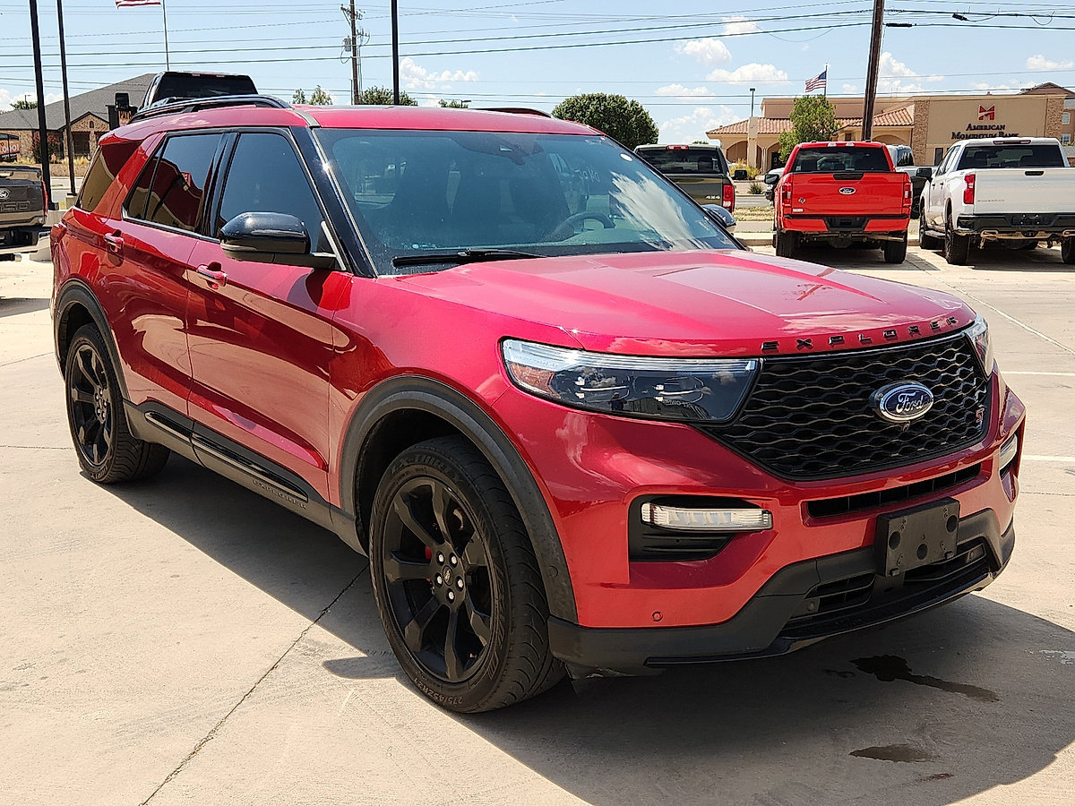 Used 2020 Ford Explorer ST w/ ST Street Pack AWD/4WD image 4
