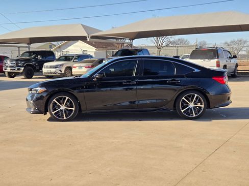 Used 2024 Honda Civic Touring image 6