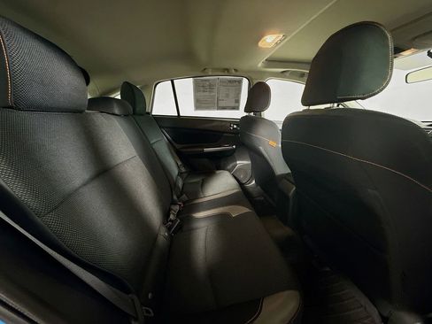 Used 2016 Subaru Crosstrek 2.0i Premium w/ Moonroof Package image 27