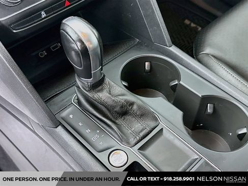 Used 2019 Volkswagen Atlas SE FWD image 16