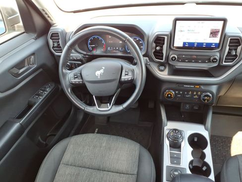Used 2021 Ford Bronco Sport Big Bend w/ Big Bend Package AWD/4WD image 18