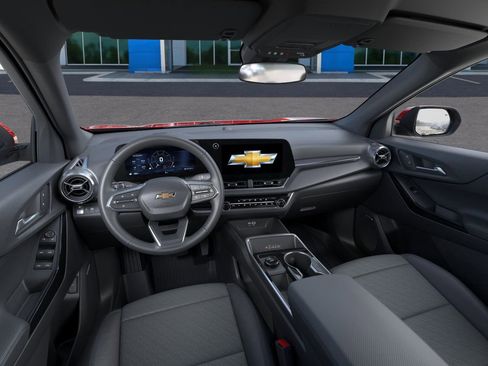 New 2026 Chevrolet Equinox LT w/ Convenience Package II image 18