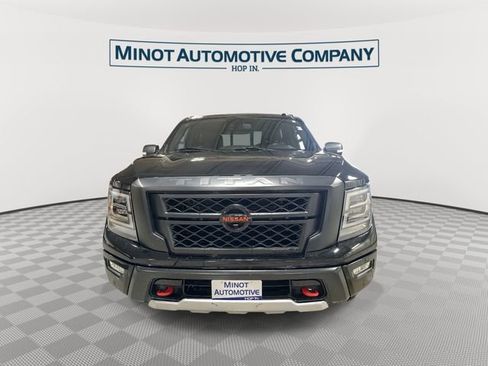 Used 2021 Nissan Titan PRO-4X w/ Pro-4x Convenience Package AWD/4WD image 3