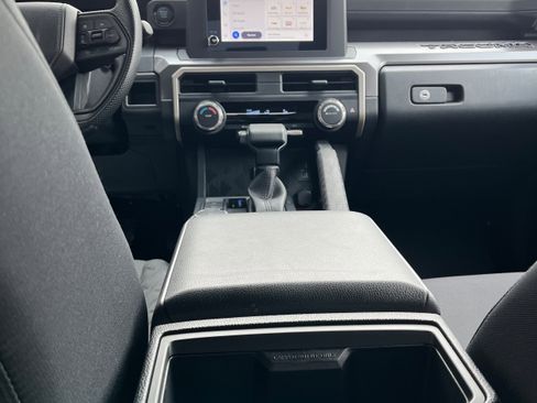 Certified 2025 Toyota Tacoma SR5 image 7