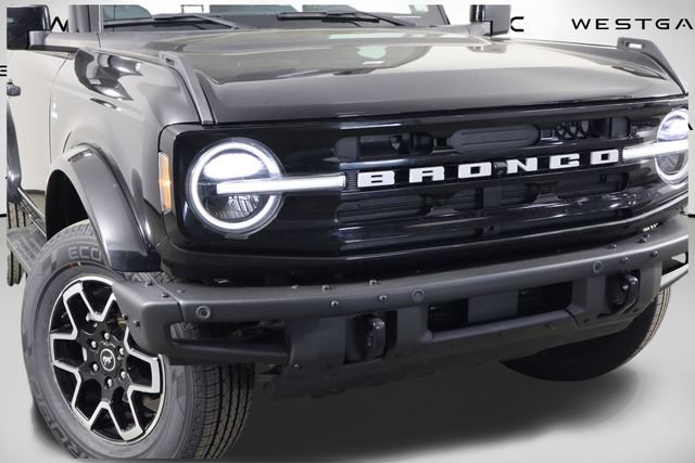 Used 2021 Ford Bronco Outer Banks AWD/4WD image 39
