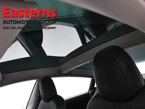 Used 2022 Tesla Model 3 RWD image 29