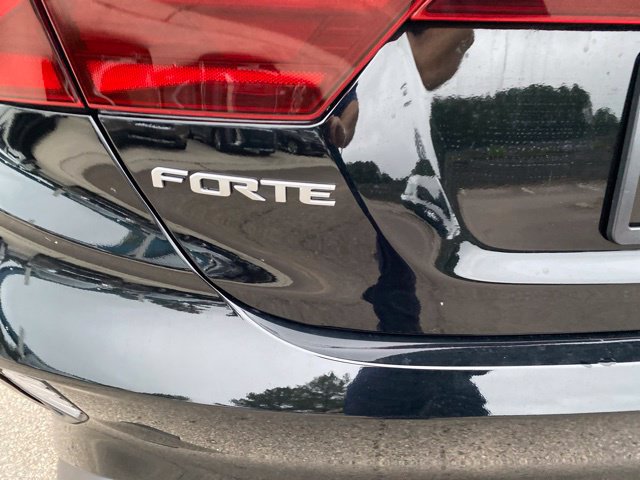 Used 2023 Kia Forte LXS FWD image 27