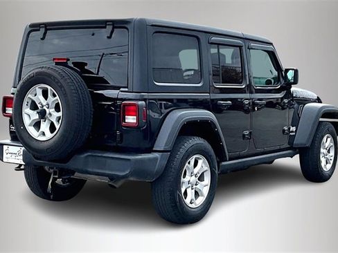 Used 2021 Jeep Wrangler Unlimited Islander image 5