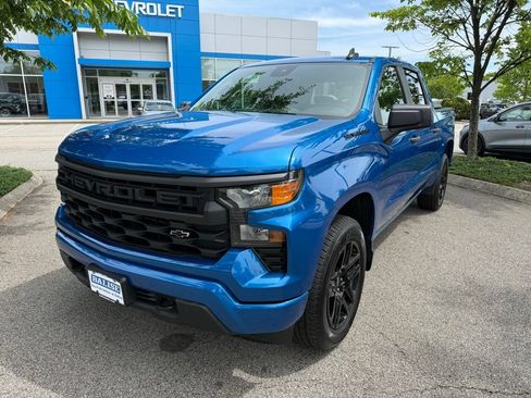Used 2024 Chevrolet Silverado 1500 Custom w/ LPO, Dark Essentials Package AWD/4WD image 9