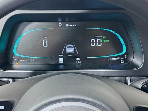 Used 2026 Hyundai Elantra Hybrid FWD image 15